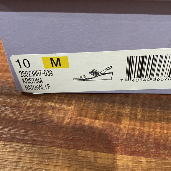 Easy Spirit - Kristina Sandal - Natural Tan - Size 10M - Picture 3 of 8